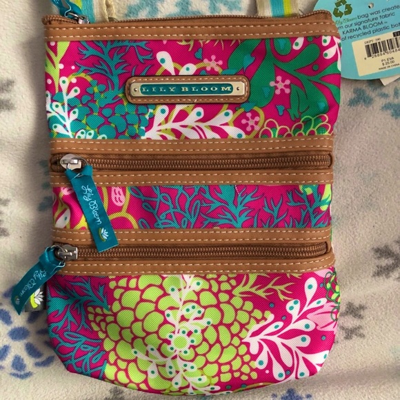 Floral design purse - Picture 2 of 3